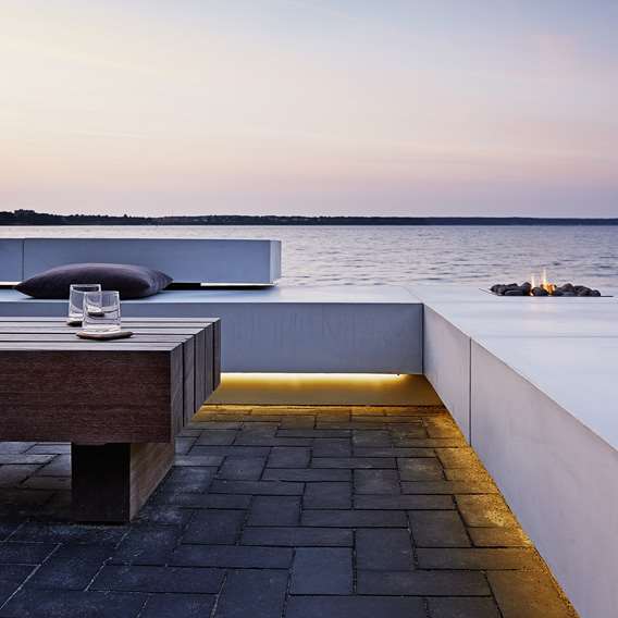 Lounge med udsigt over fjorden